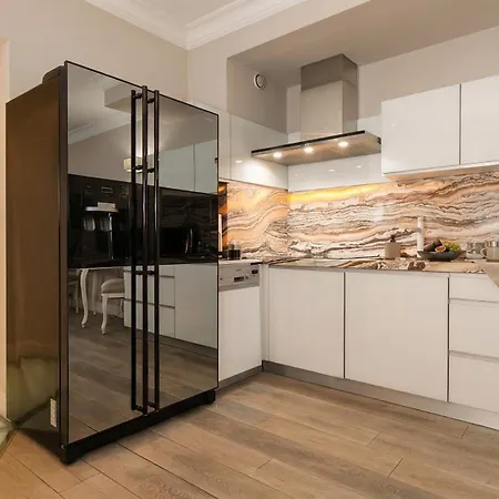 Szlak 77 Modern Next To The Main Train Station With Free Parking * Kraków