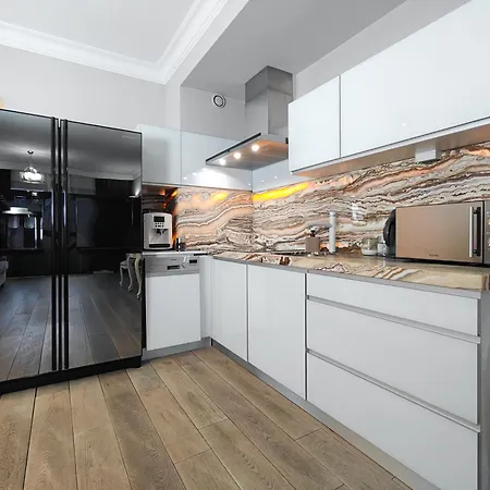 公寓 Szlak 77 Modern Next To The Main Train Station With Free Parking