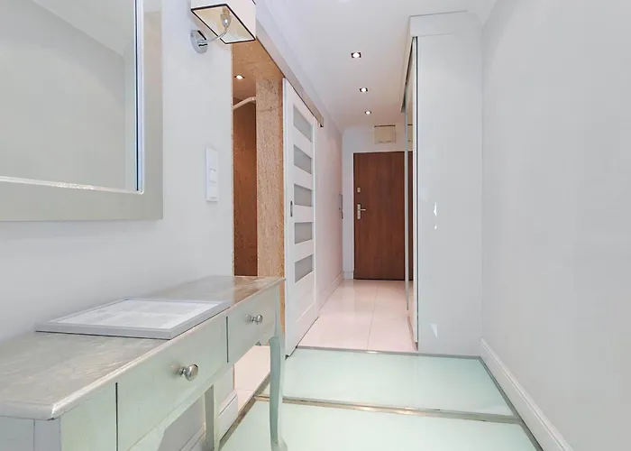 Szlak 77 Modern Next To The Main Train Station With Free Parking 克拉科夫