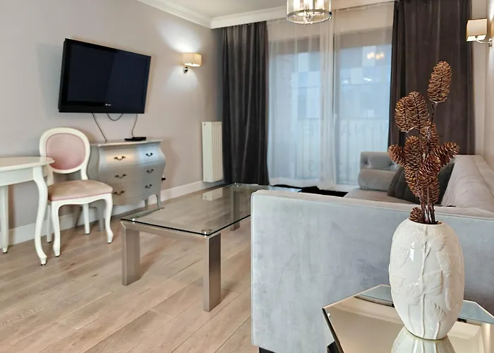 公寓 Szlak 77 Modern Next To The Main Train Station With Free Parking *