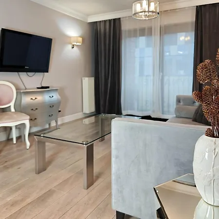 公寓 Szlak 77 Modern Next To The Main Train Station With Free Parking *