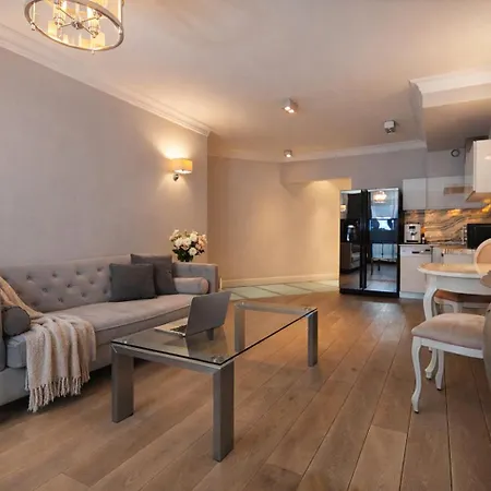 Szlak 77 Modern Next To The Main Train Station With Free Parking 公寓 *