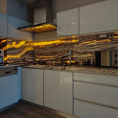 Szlak 77 Modern Next To The Main Train Station With Free Parking * Krakov