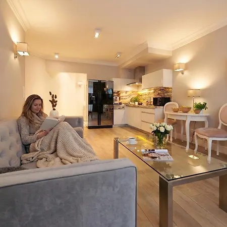 Szlak 77 Modern Next To The Main Train Station With Free Parking Apartamento *